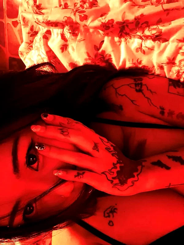 stressedoutnana_ instagram image archive image