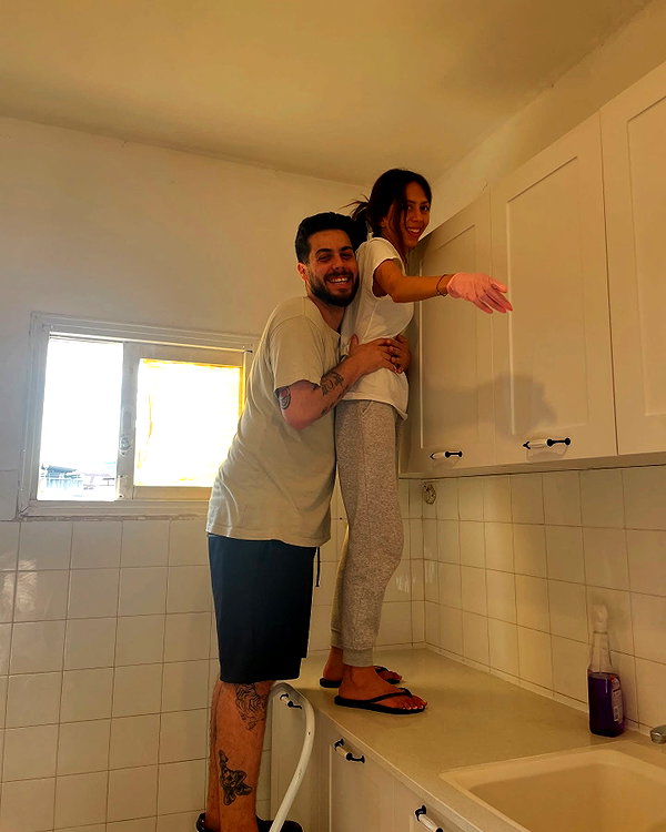 Archived image from @elaysolomon on Instagram