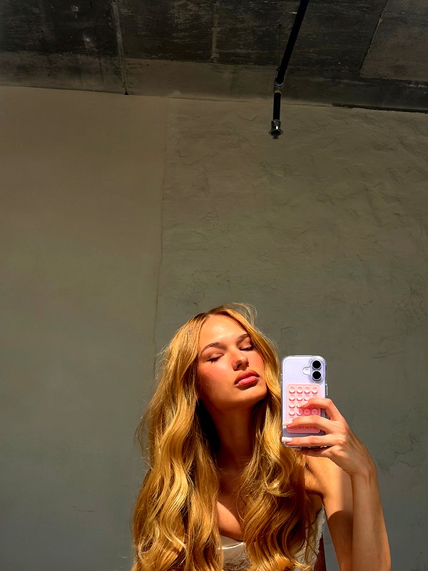 zlata_shipulin instagram image archive image