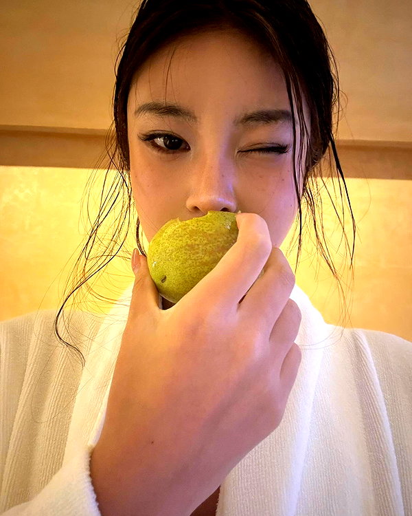 ll.lu1s instagram image archive image