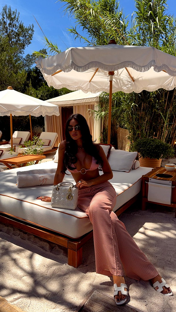zoeliss instagram image archive image