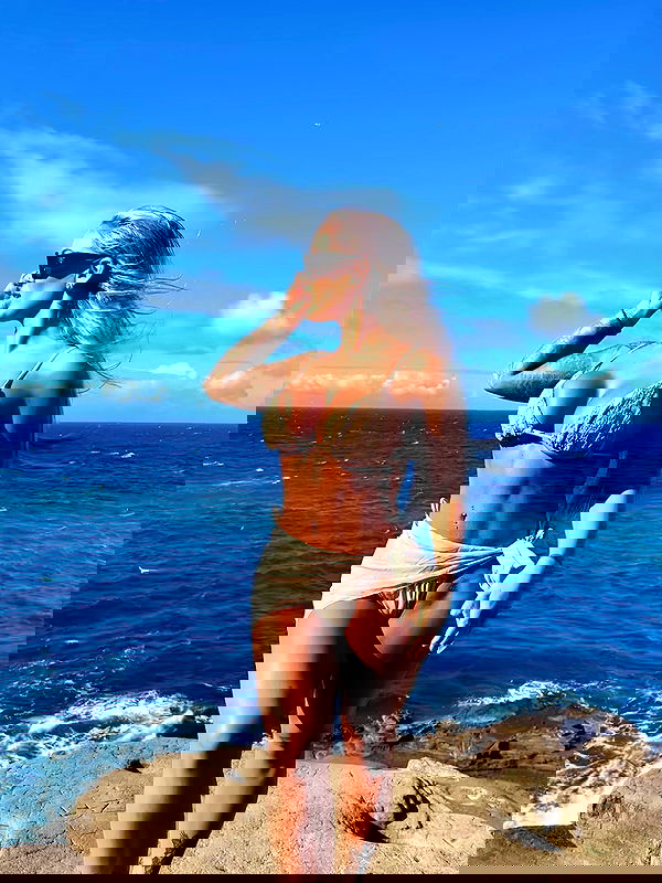 itshayleydavies itshayleydavies archive image