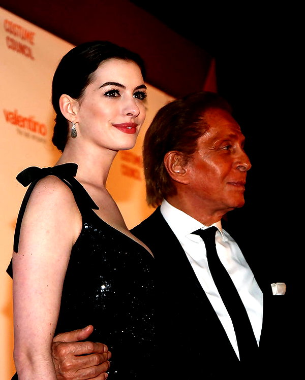 annehathaway instagram image archive image