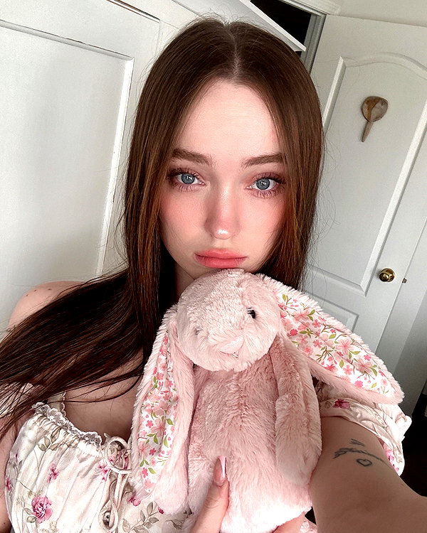 1uvgabi instagram image archive image