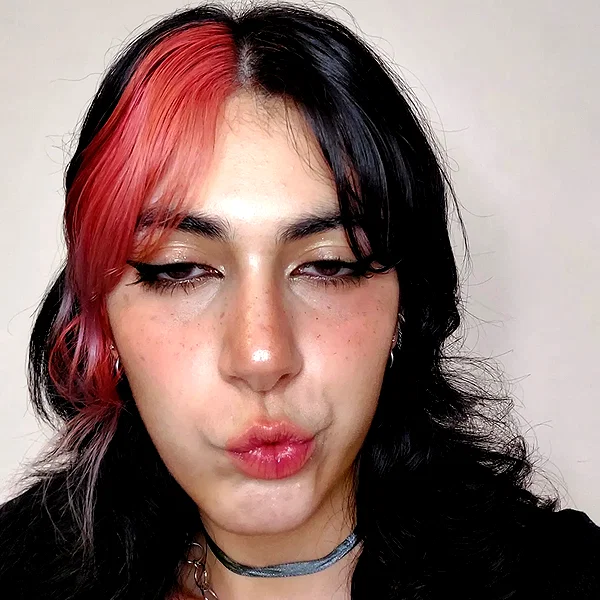 ayash.hila instagram image archive image