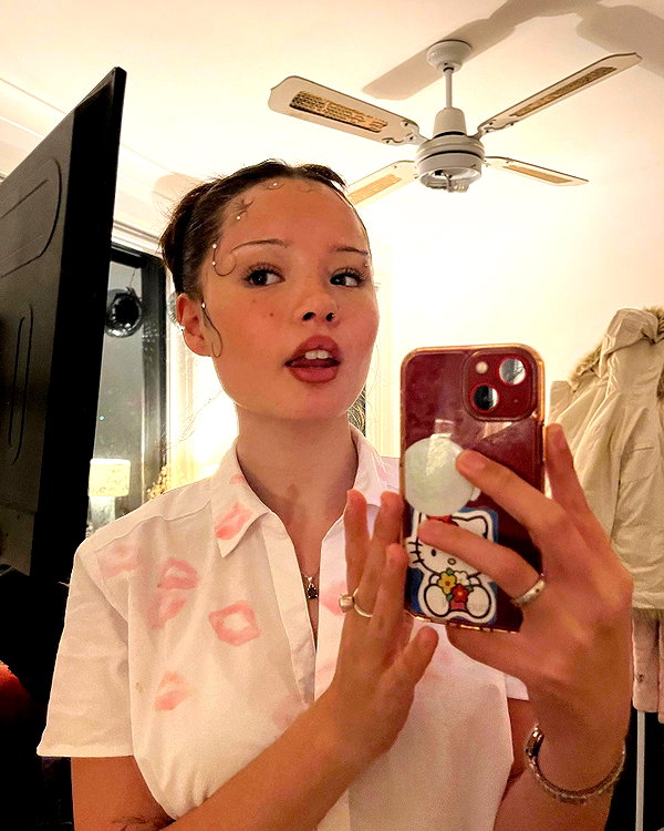 macaroni_naomi instagram image archive image