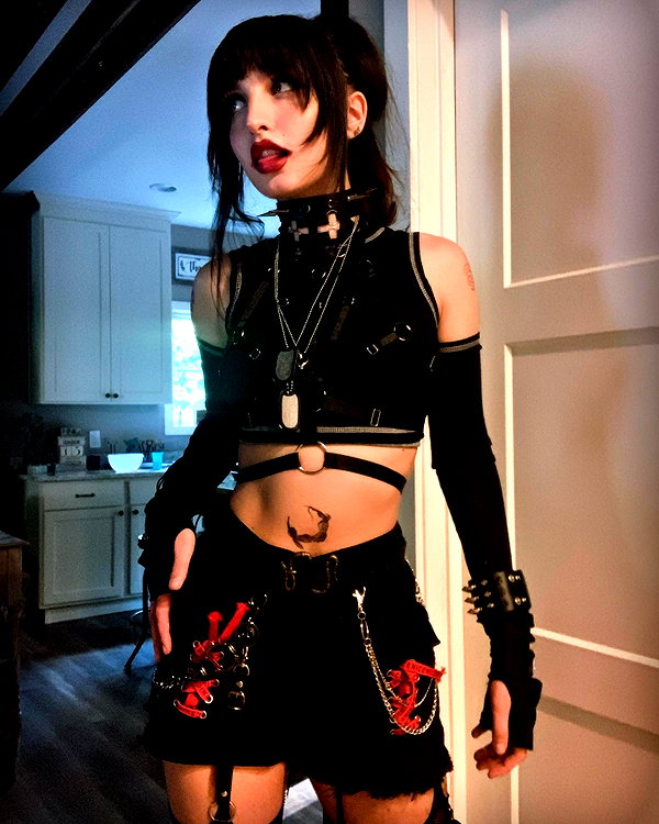 beebeeasmr18 instagram image archive image