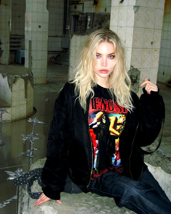 anya4everr instagram image archive image