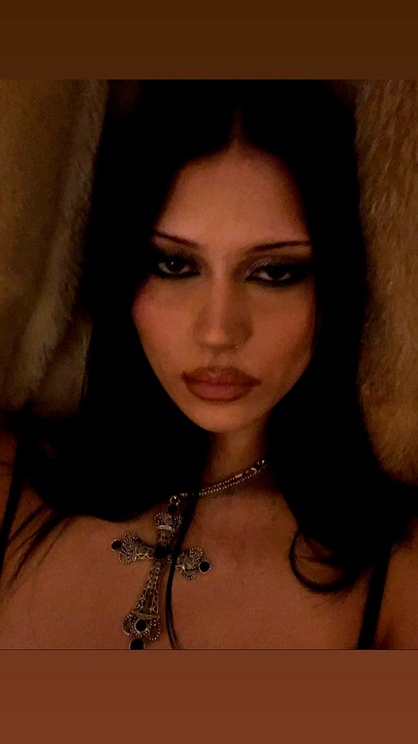 karolinaawasik archive image