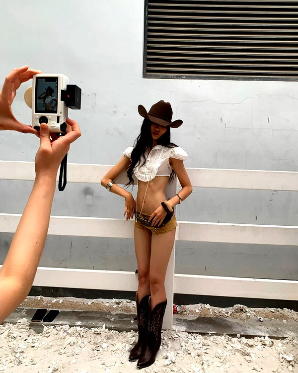 fair_mua instagram image archive image