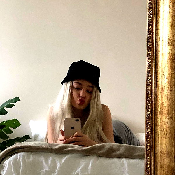 veroni22ka instagram image archive image
