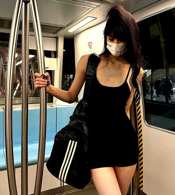 fair_mua instagram image archive image