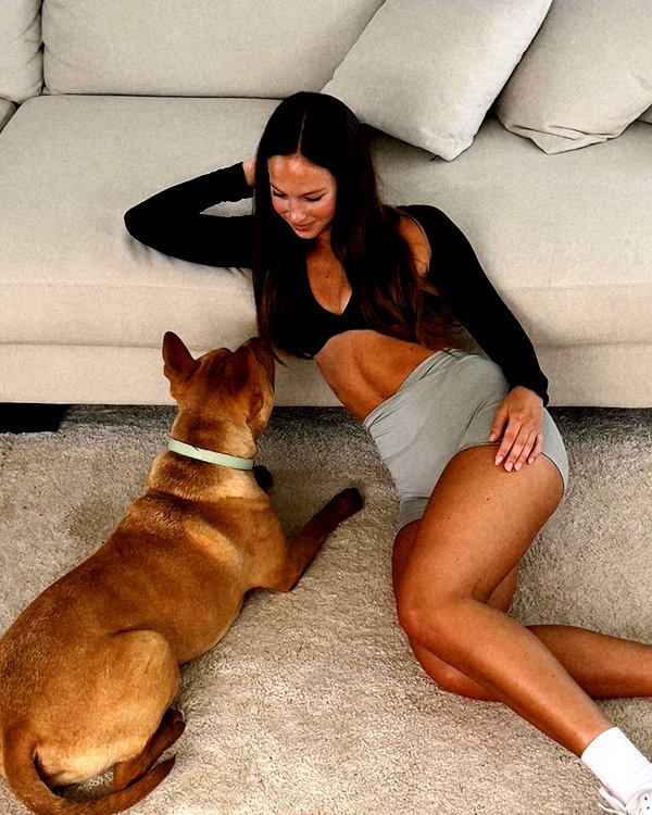 olivia.mathers instagram image archive image