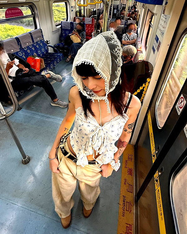 badthingalwaysg instagram image archive image