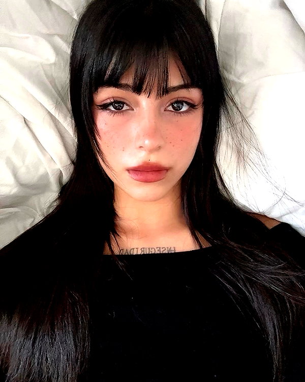 connie.01j instagram image archive image