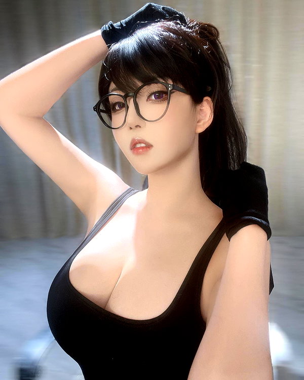 Archived image from @takomayuyi on Instagram