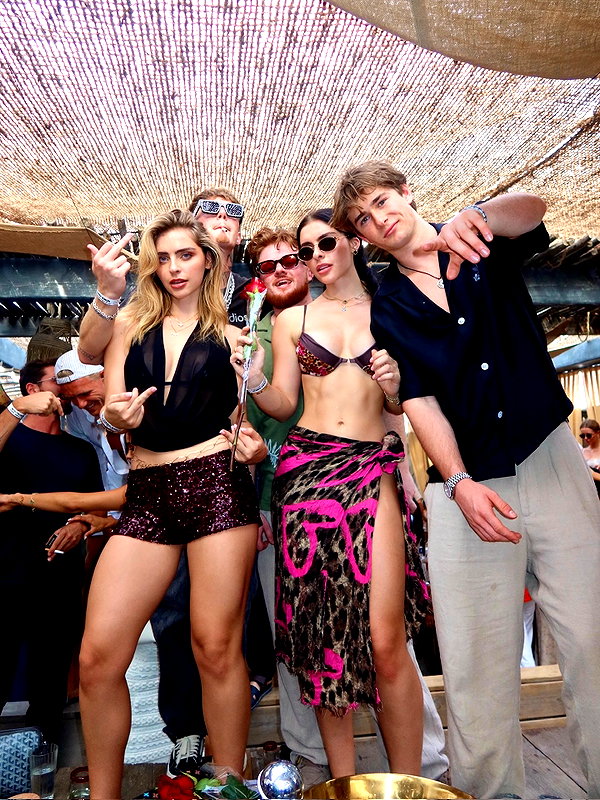 laurenhamden instagram image archive image