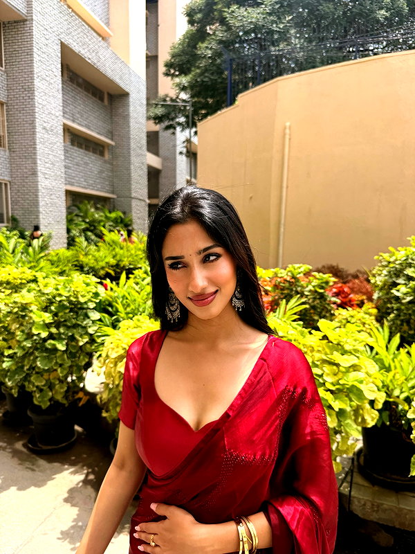 shanayarv instagram image archive image