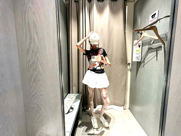 gyewaver instagram image archive image