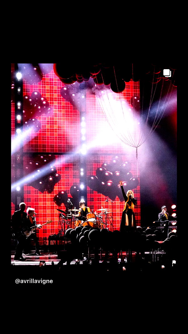 avrillavigne instagram image archive image