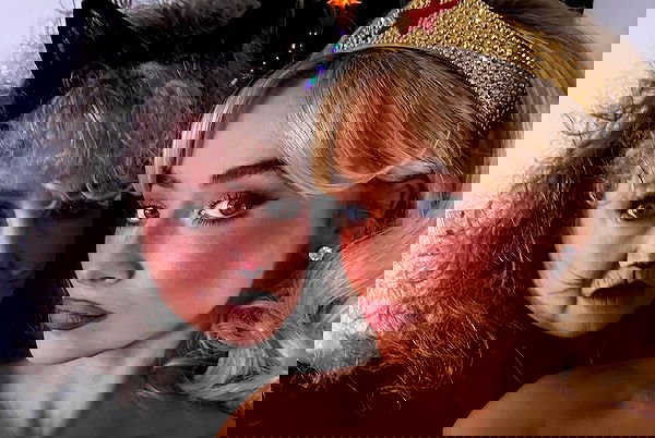 sabrinacarpenter sabrinacarpenter archive image