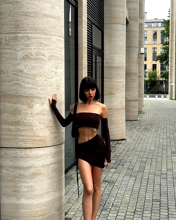 ann.shellll instagram image archive image