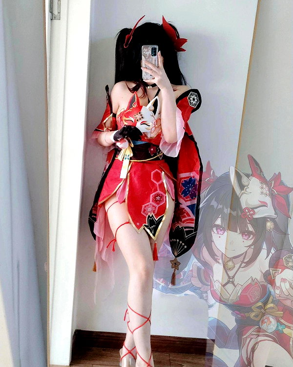 gallery_cosplayer instagram image archive image