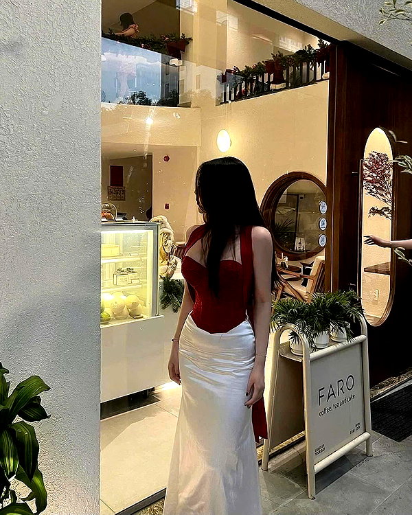 lyhythuedoxinh instagram image archive image