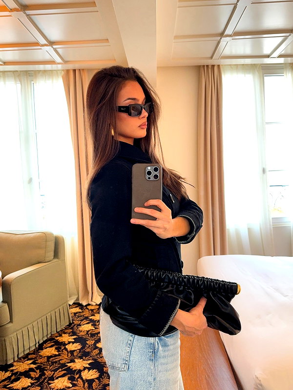 emmaaurora instagram image archive image