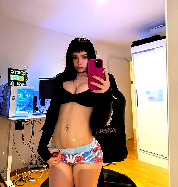 nicoleponyxo instagram image archive image
