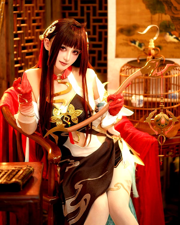 miee_cos instagram image archive image