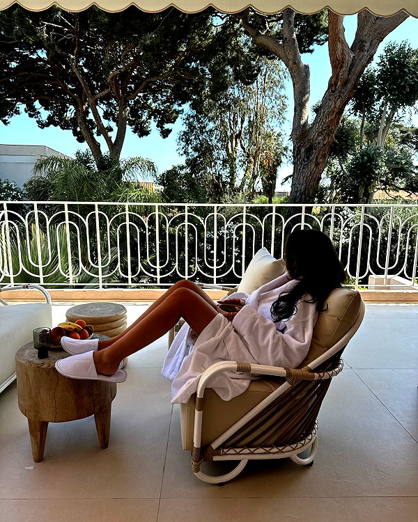 zoeliss instagram image archive image