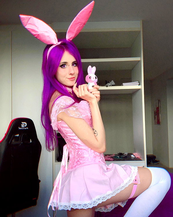 jadelaverne instagram image archive image