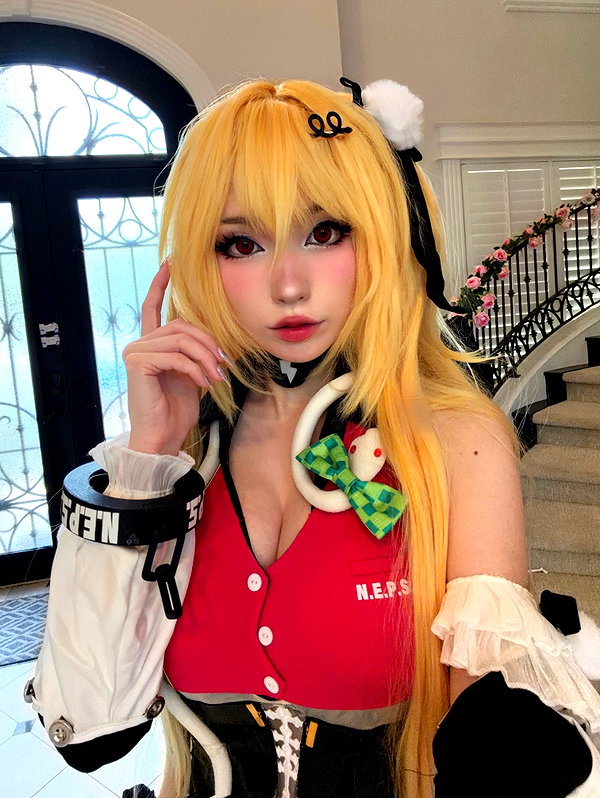 emiru.jpg instagram image archive image