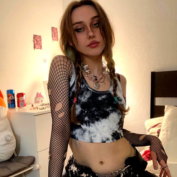 leanxhrt instagram image archive image