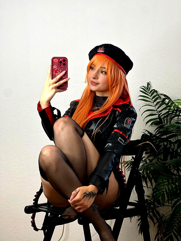 cata.leyah instagram image archive image