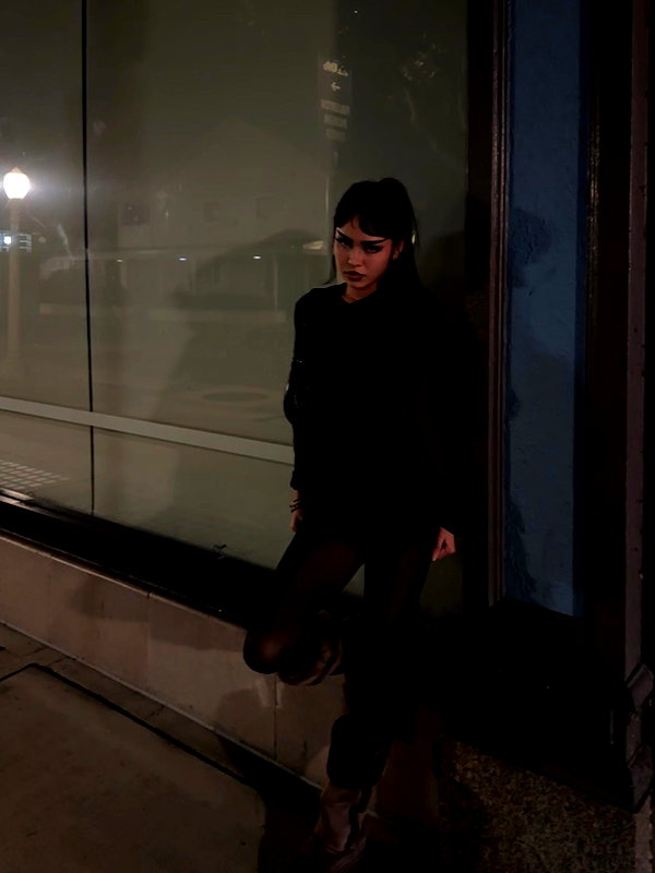 julia_ruelas instagram image archive image