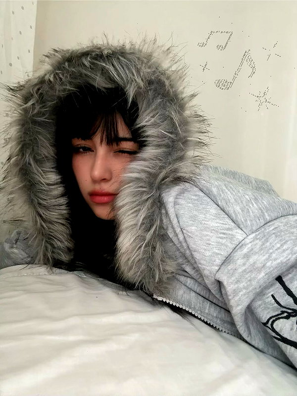 connie.01j instagram image archive image