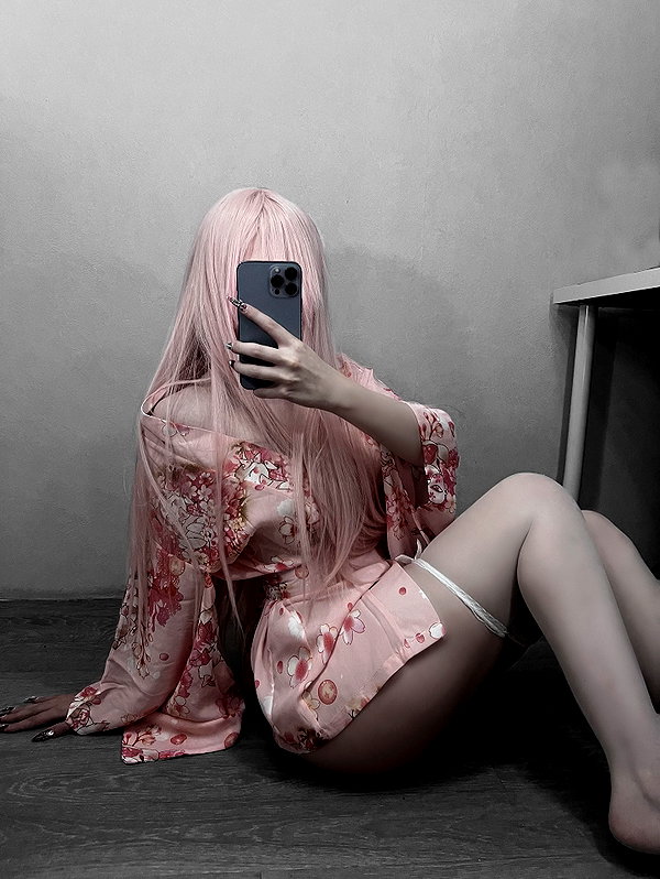 glowmoonshorty instagram image archive image