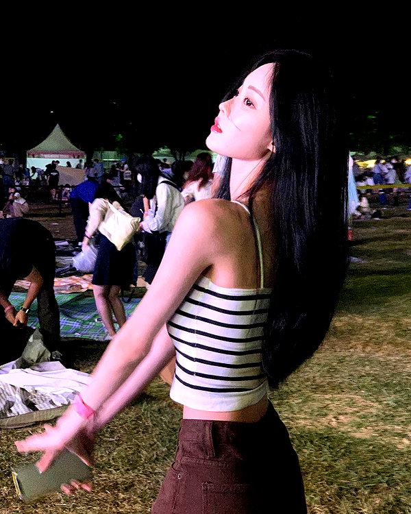 daxbin instagram image archive image