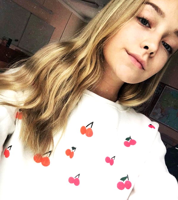 veroni22ka instagram image archive image