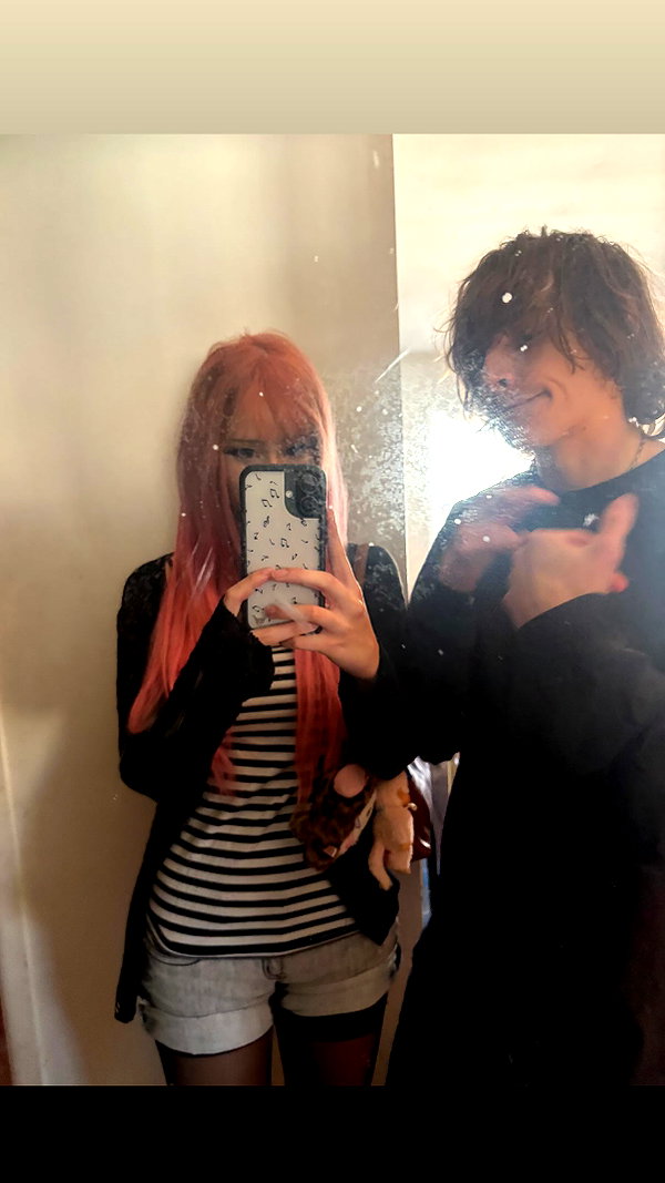 Archived image from @lov3smee on Instagram