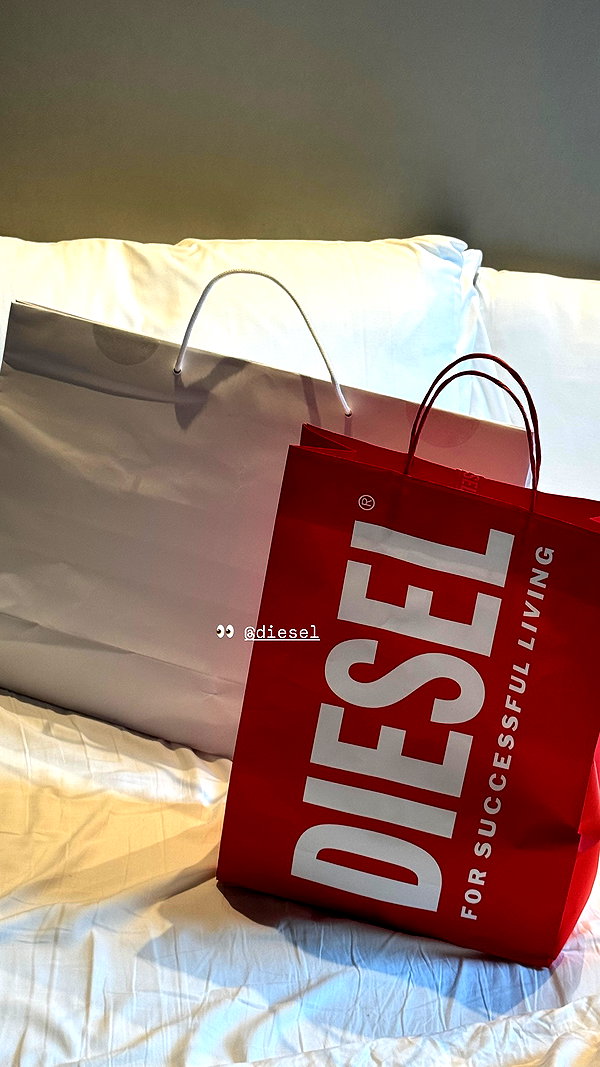 ellachristo instagram image archive image
