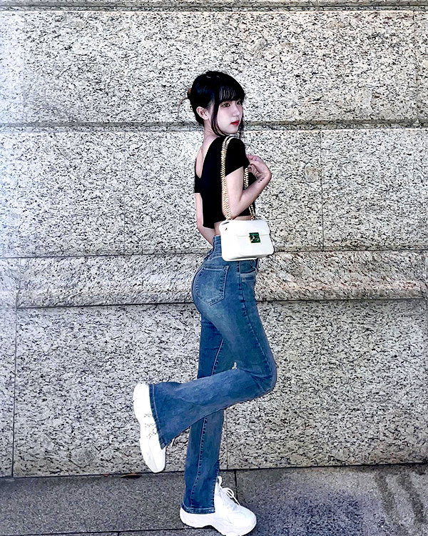 52._.0921 instagram image archive image