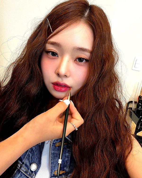 dear.zia instagram image archive image