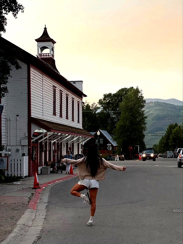 thelizzyporter instagram image archive image