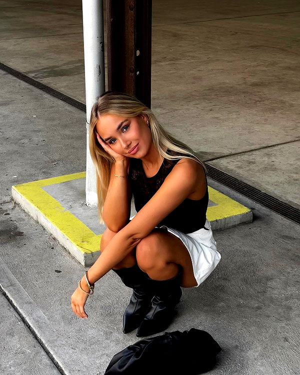 0emmamac instagram image archive image