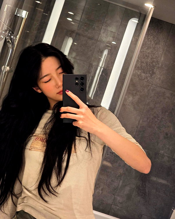 zuhazana instagram image archive image