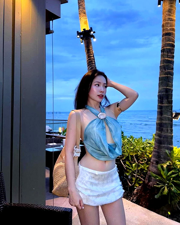 lyhythuedoxinh instagram image archive image