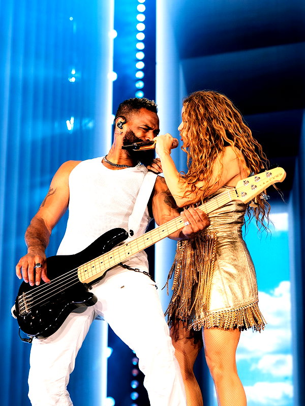 shakira instagram image archive image